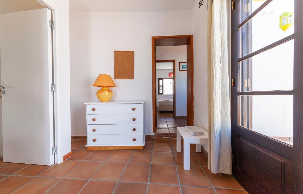 J - Casa Do Farol Guesthouse ラゴス エクステリア 写真
