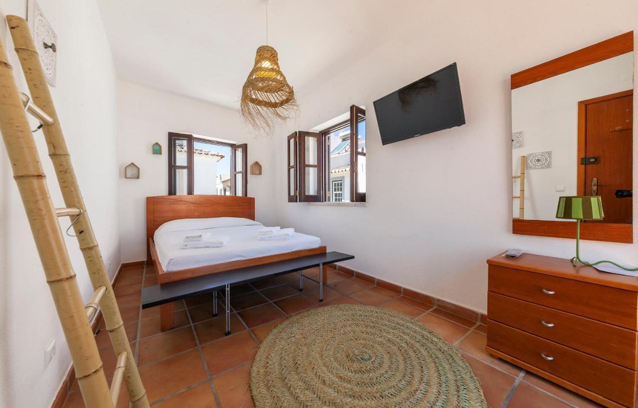 J - Casa Do Farol Guesthouse ラゴス エクステリア 写真